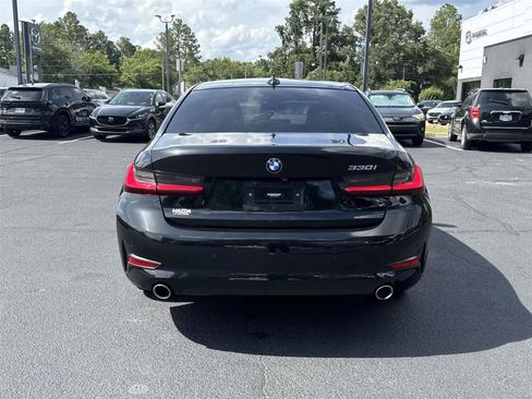 Used 2022 BMW 330i Sedan w/ Premium Package 2 RWD image 6