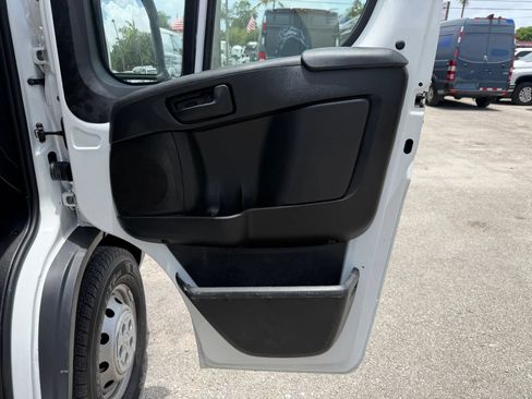 Used 2023 RAM ProMaster 3500 FWD image 16