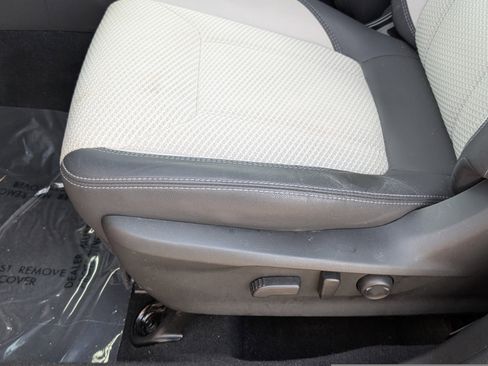 Used 2021 Subaru Forester Premium image 12