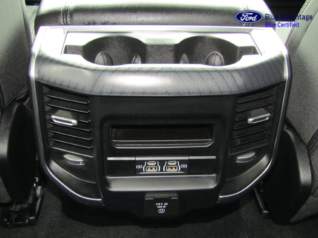 Used 2025 RAM 1500 4x4 Crew Cab image 29