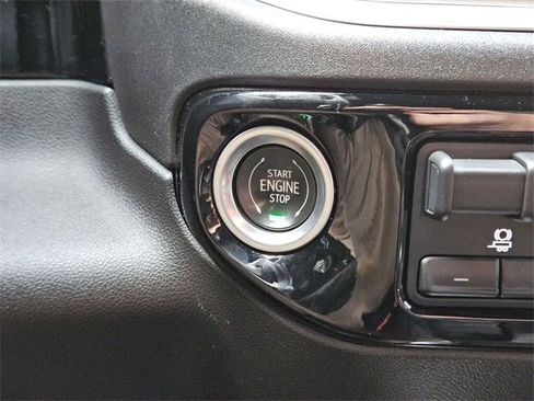 Certified 2022 Chevrolet Silverado 1500 High Country w/ High Country Premium Package image 16