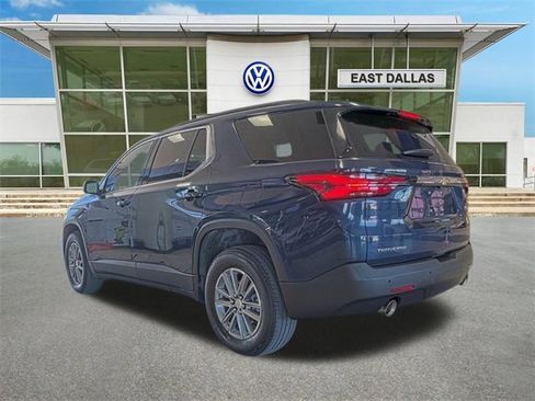 Used 2023 Chevrolet Traverse LT image 8
