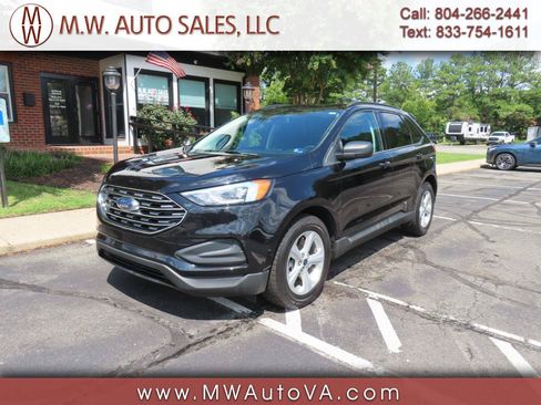 Used 2021 Ford Edge SE FWD image 1