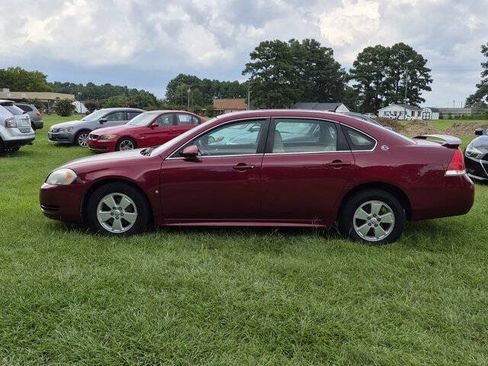 Used 2009 Chevrolet Impala LT w/ Luxury Edition Package FWD image 6