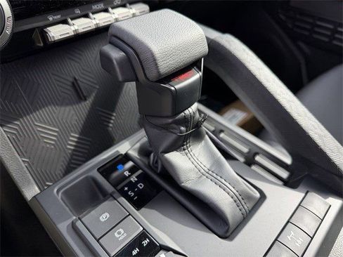 New 2026 Toyota Tacoma TRD Off-Road AWD/4WD image 19