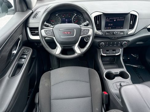 Used 2023 GMC Terrain SLE w/ Elevation Edition FWD image 16