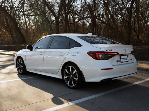 Certified 2026 Honda Civic Sport Touring image 7