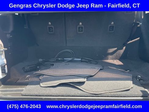 Used 2024 Jeep Wrangler Unlimited w/ Convenience Group AWD/4WD image 32
