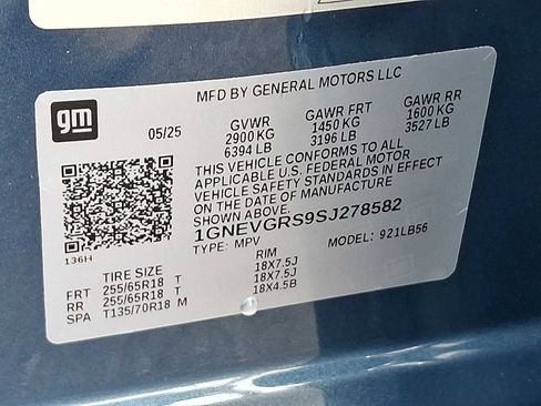 Used 2025 Chevrolet Traverse LT w/ LPO, Floor Liner Package AWD/4WD image 25