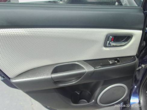 Used 2008 MAZDA MAZDA3 s Touring FWD image 16