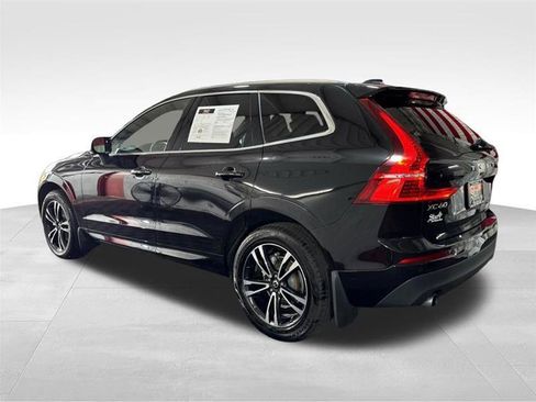 Used 2021 Volvo XC60 T5 Momentum AWD/4WD image 7