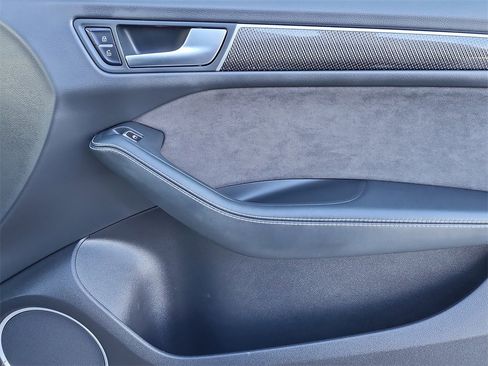 Used 2016 Audi SQ5 Premium Plus w/ Technology Package image 17