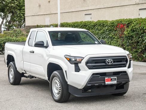 Used 2025 Toyota Tacoma SR RWD image 3