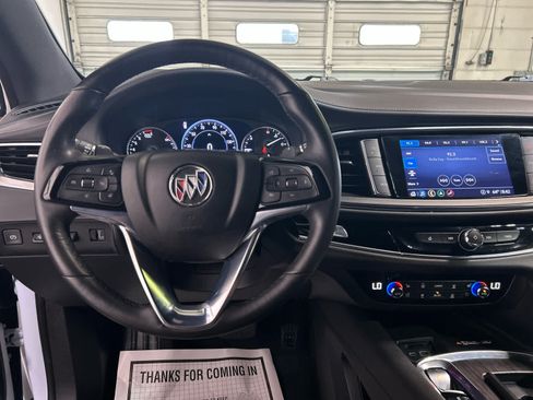 Used 2023 Buick Enclave Avenir w/ Avenir Technology Package AWD/4WD image 8