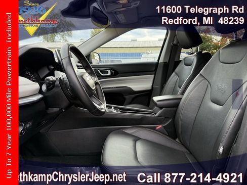 Certified 2022 Jeep Compass Limited image 9