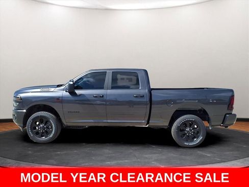 New 2025 RAM 2500 Big Horn AWD/4WD image 13