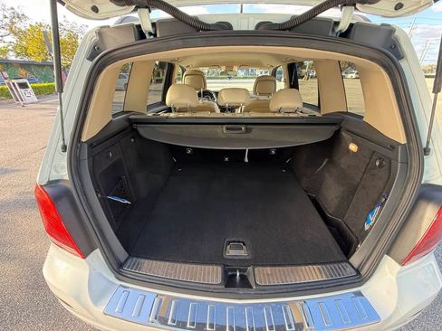 Used 2015 Mercedes-Benz GLK 350 2WD image 18