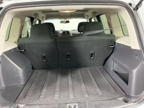 Used 2017 Jeep Patriot Sport w/ Power Value Group image 23