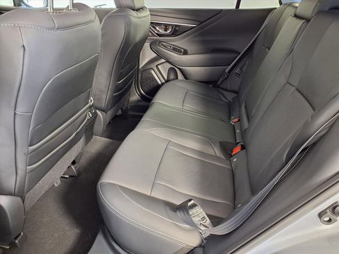 Certified 2025 Subaru Outback Limited image 9