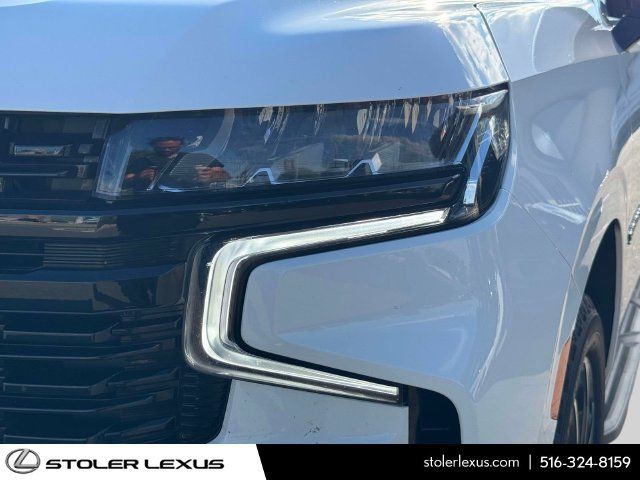 Used 2023 Chevrolet Suburban RST w/ Luxury Package AWD/4WD image 13