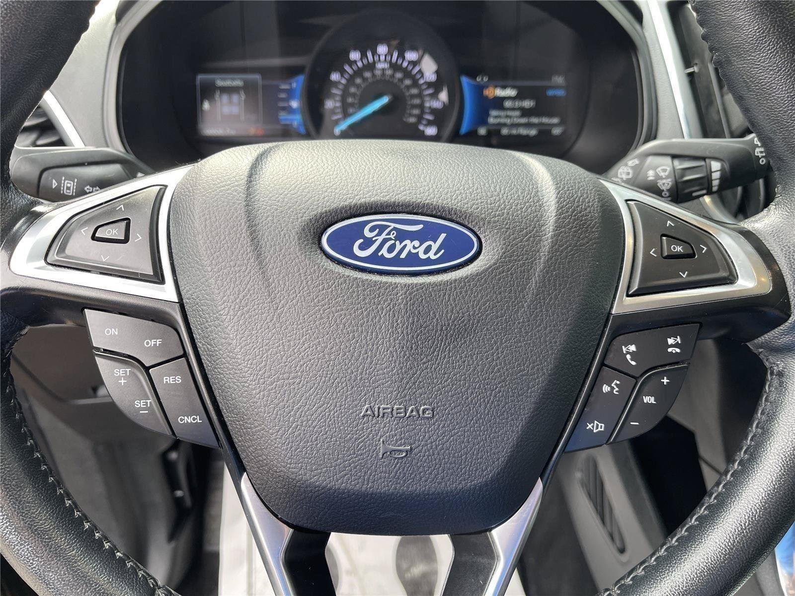 Used 2024 Ford Edge Titanium AWD/4WD image 24