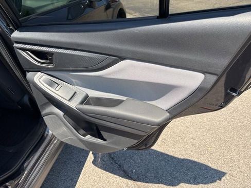 Used 2019 Subaru Crosstrek 2.0i Premium AWD/4WD image 11