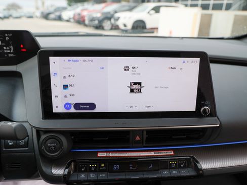 Certified 2024 Toyota Prius Limited image 33