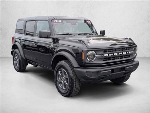 Certified 2025 Ford Bronco Big Bend image 3