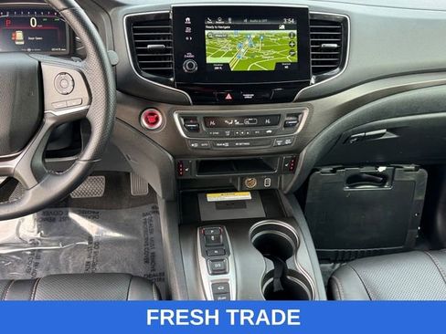 Certified 2023 Honda Passport TrailSport image 18
