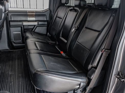 Used 2019 Ford F250 Lariat w/ Lariat Ultimate Package AWD/4WD image 38
