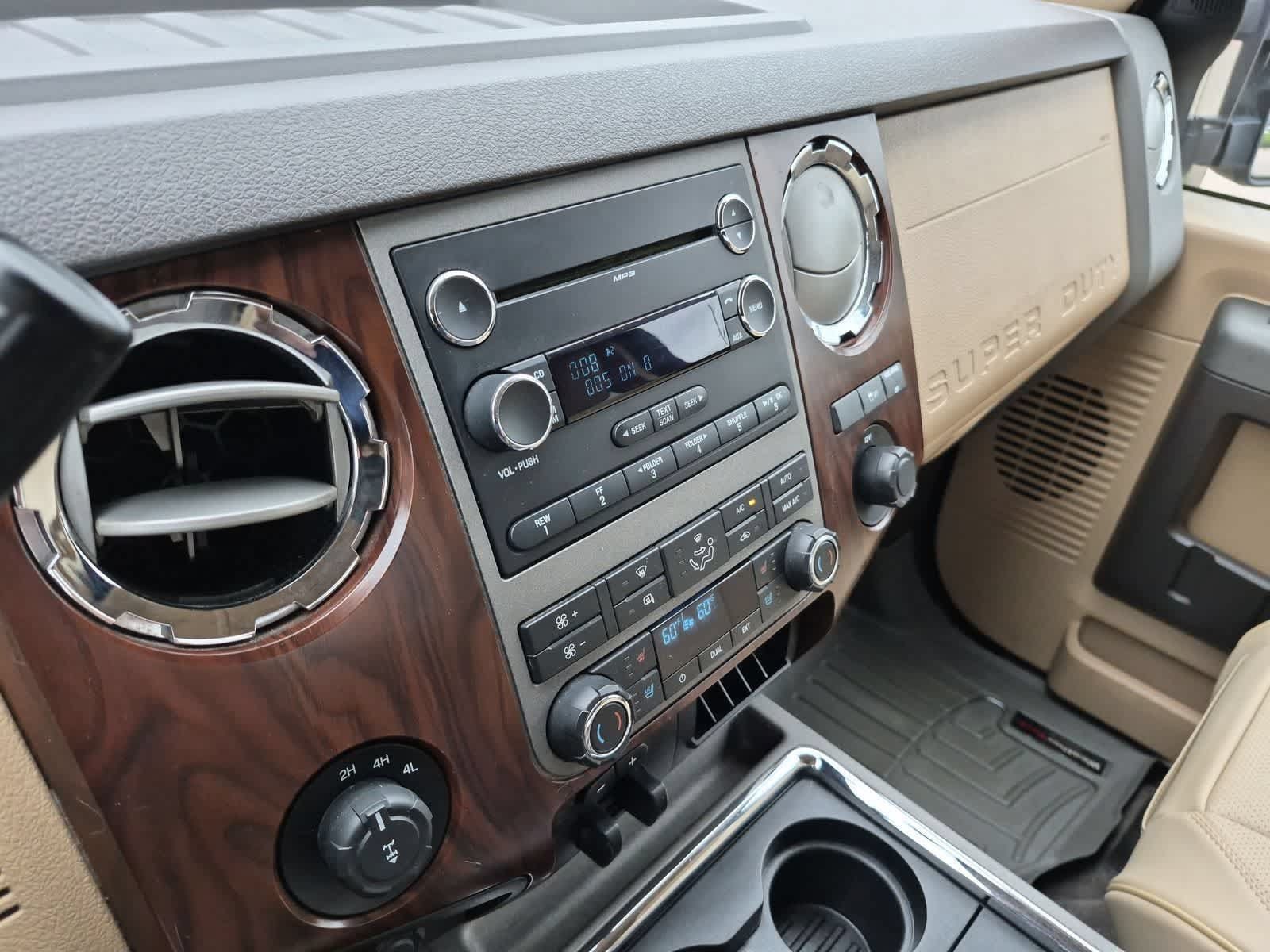 Used 2011 Ford F250 Lariat w/ Chrome Pkg AWD/4WD image 27