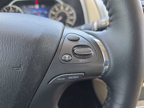 Used 2023 Nissan Murano SL w/ SL Moonroof Package FWD image 21