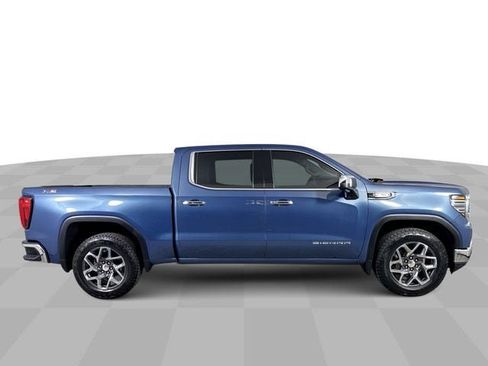 Used 2024 GMC Sierra 1500 SLT w/ SLT Premium Plus Package AWD/4WD image 9