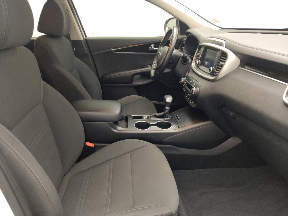Used 2020 Kia Sorento S FWD image 21