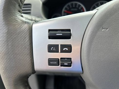 Used 2017 Nissan Frontier SL w/ Moonroof Package AWD/4WD image 22