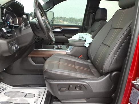 Used 2024 Chevrolet Silverado 2500 High Country w/ High Country Premium Package AWD/4WD image 13