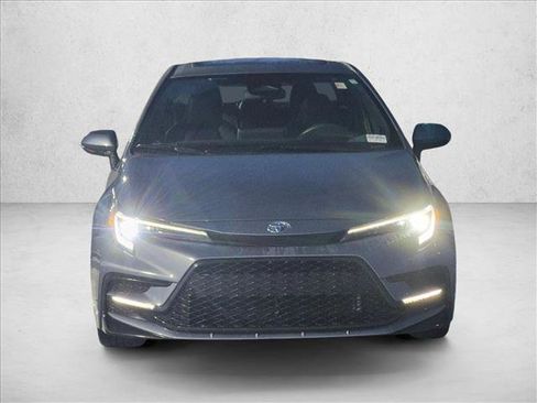 Used 2024 Toyota Corolla XSE FWD image 2