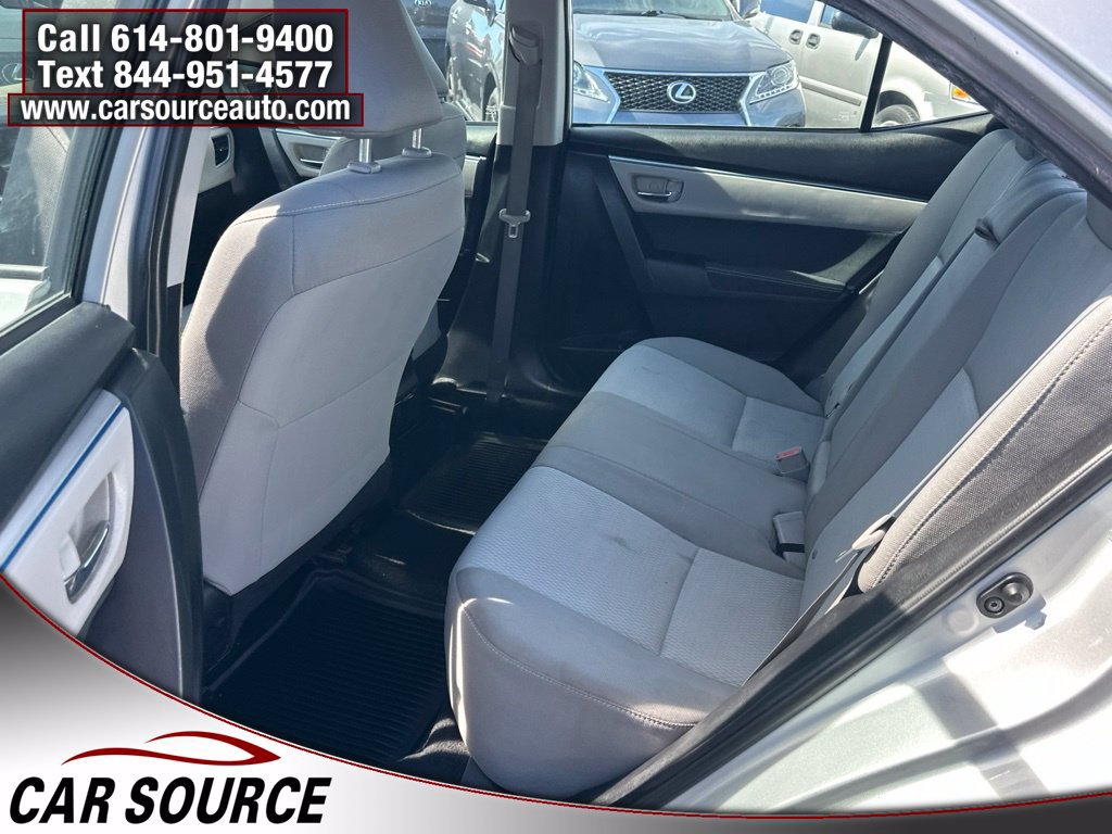Used 2016 Toyota Corolla LE FWD image 12