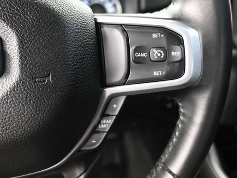 Used 2022 RAM 1500 Big Horn AWD/4WD image 23