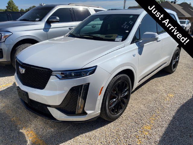 Used 2023 Cadillac XT6 Sport w/ LPO, ONYX Package AWD/4WD image 1