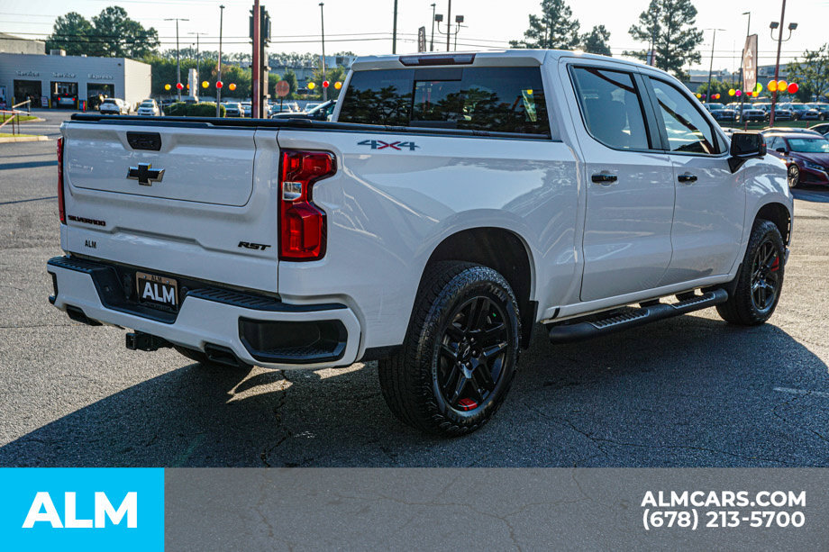Used 2021 Chevrolet Silverado 1500 RST w/ Redline Edition AWD/4WD image 5