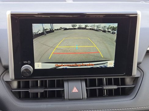 Certified 2025 Toyota RAV4 XLE w/ Convenience Package image 20