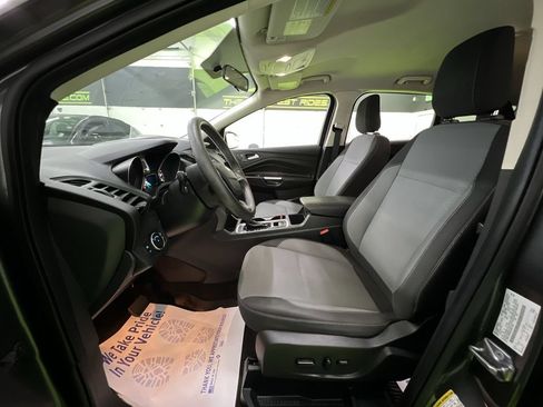 Used 2019 Ford Escape SE AWD/4WD image 17