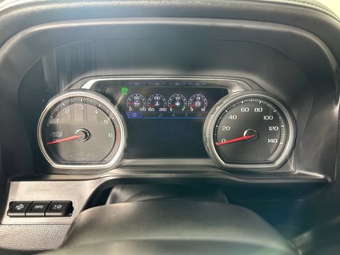 Used 2019 Chevrolet Silverado 1500 High Country w/ High Country Premium Package AWD/4WD image 24
