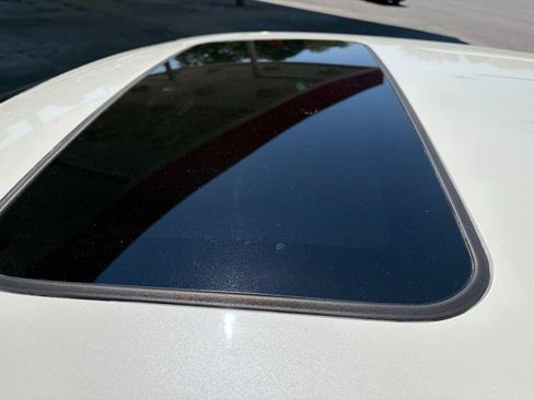 Used 2014 Honda Odyssey Touring image 19