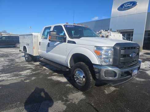 Used 2014 Ford F350 XL w/ Power Equipment Group image 4