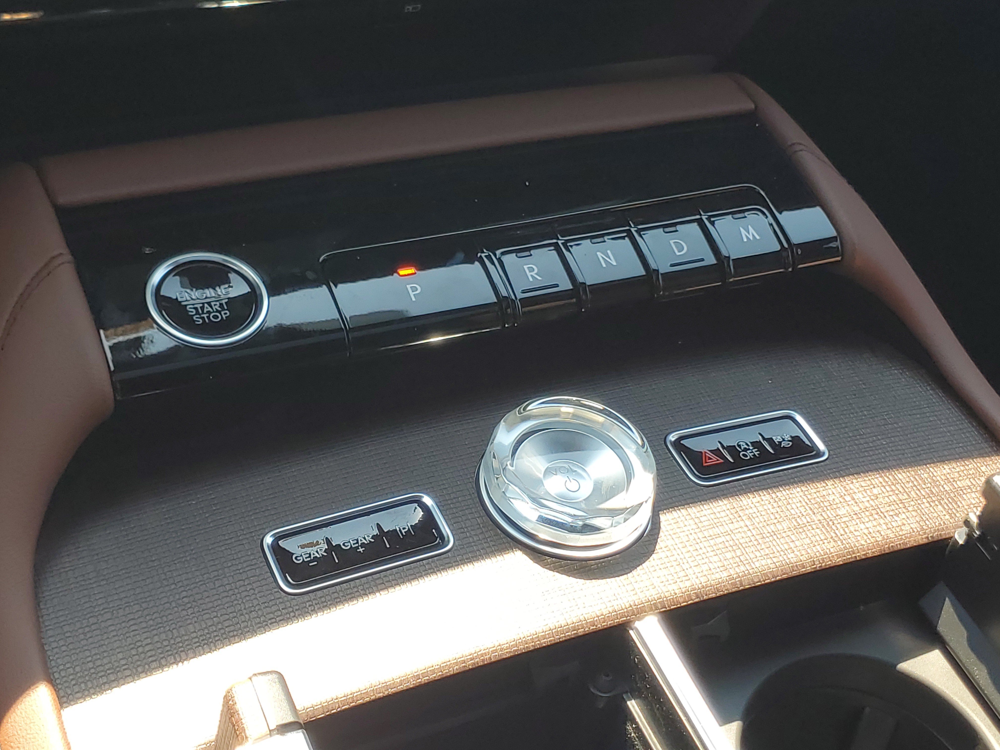 New 2027 Lincoln Navigator L Reserve AWD/4WD image 25