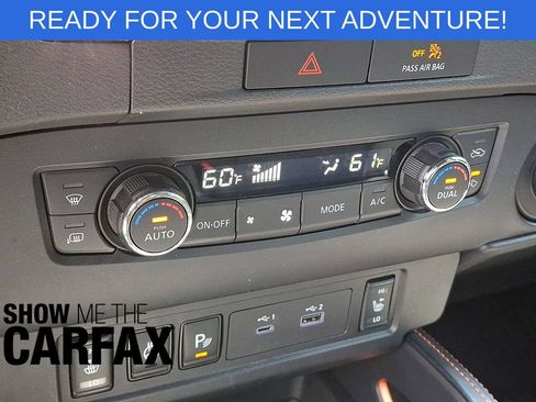 Used 2022 Nissan Frontier PRO-4X AWD/4WD image 18