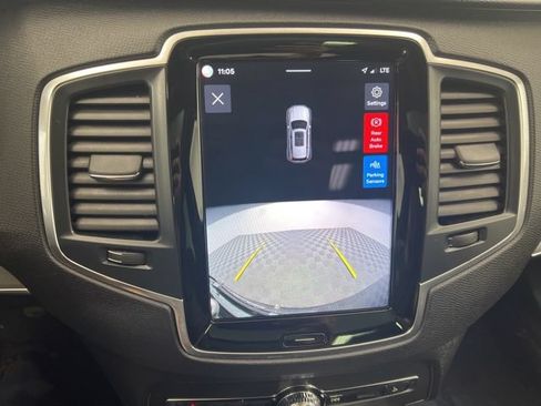 Used 2023 Volvo XC90 B5 Core w/ Climate Package AWD/4WD image 19
