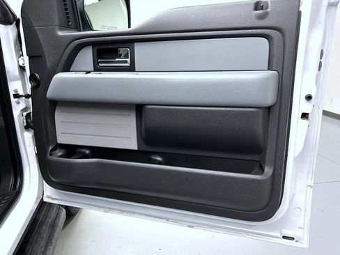 Used 2013 Ford F150 XLT w/ XLT Convenience Pkg AWD/4WD image 16
